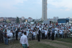 ÇEKMÜDER Yılın En Kalabalık İftar Programına İmza Attı