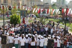 Ataşehirli Çocuklar 'Yaz'a Veda Okula Merhaba' dedi