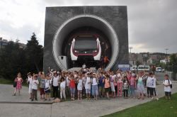 Bilge Çocuklar Miniatürk'te Türkiye'yi Köşe Bucak Gezdiler