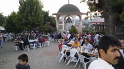 Çekmeköy MHP ilçeden  Koçullu Köyünde görkemli iftar