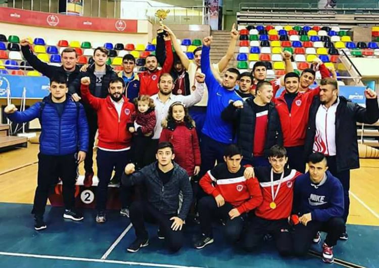 Sancaktepe'nin Genç Serbestçileri Şampiyon Oldu